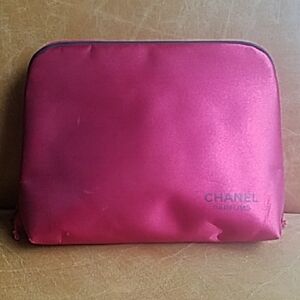 CHANEL Fuchsia Cherry Red Satin Cosmetic Travel Clutch Bag Pouch